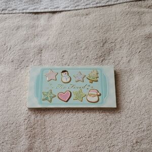 Too Faced Christmas Bake Shoppe Sugar Cookie Palette
